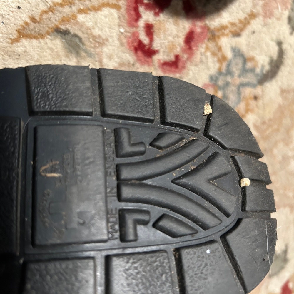 Dr. Martens Burgundy Made in England Slip Ons from  the 90’s - Picture 5 of 5